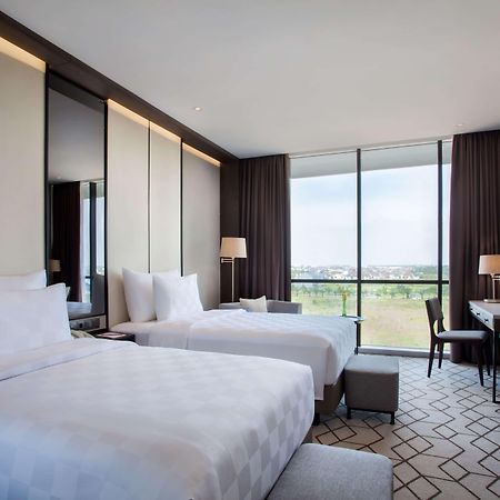 Wyndham Opi Hotel Palembang Buitenkant foto