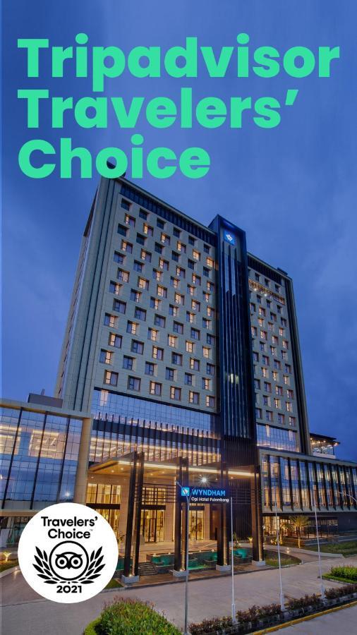 Wyndham Opi Hotel Palembang Buitenkant foto