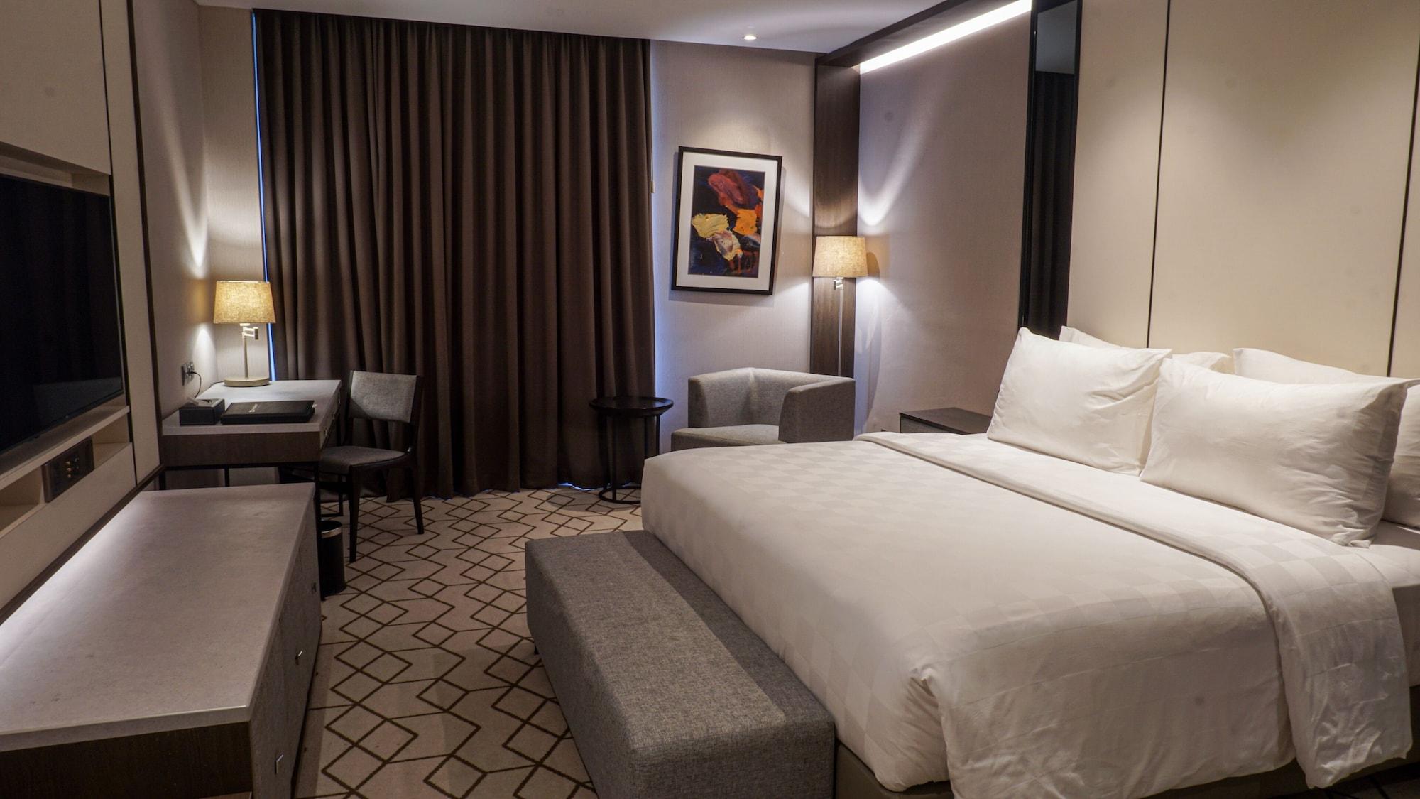 Wyndham Opi Hotel Palembang Buitenkant foto