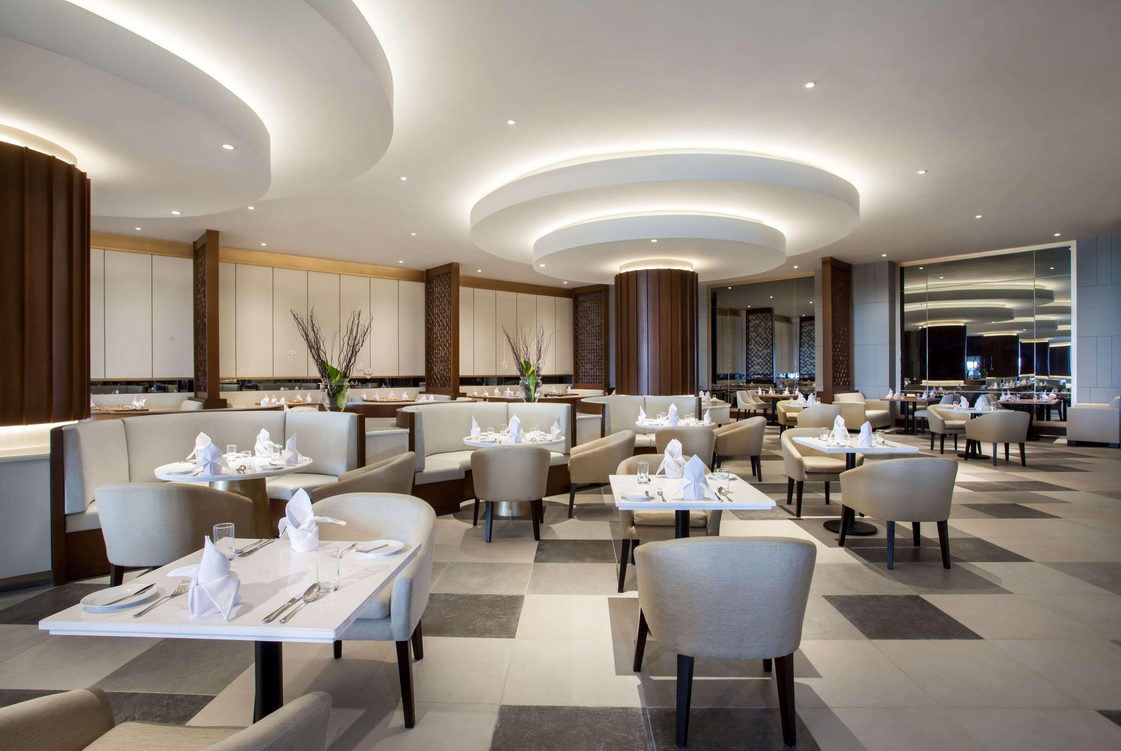 Wyndham Opi Hotel Palembang Buitenkant foto