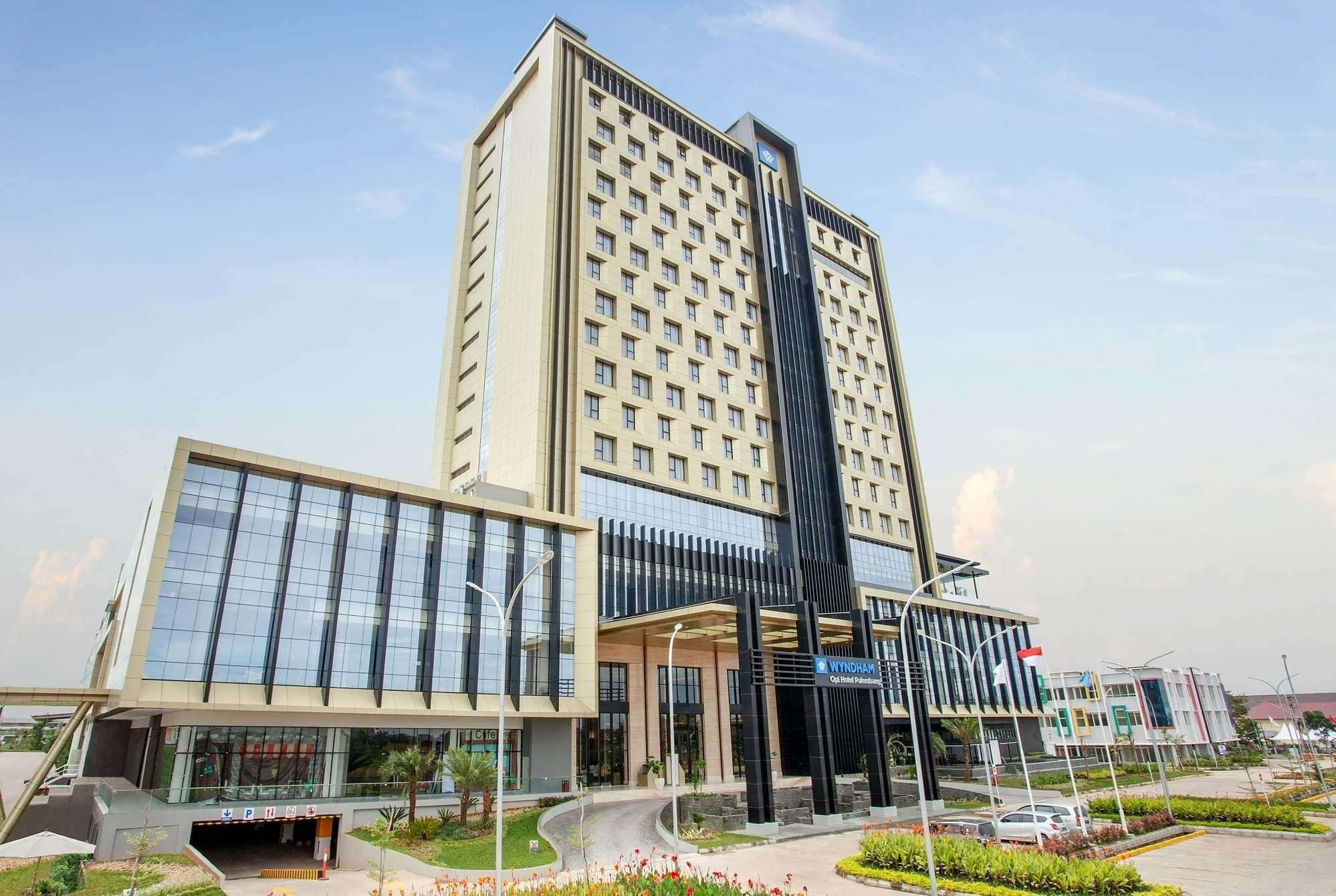 Wyndham Opi Hotel Palembang Buitenkant foto