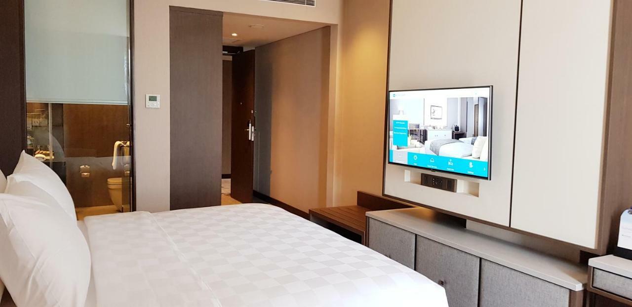 Wyndham Opi Hotel Palembang Buitenkant foto